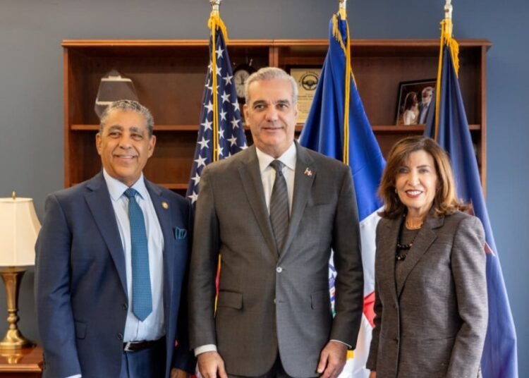 Abinader agradece a Kathy Hochul apoyo clave en emergencias y desastres para RD