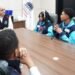 Ministro de Educación premia constancia de estudiantes que lograron récord mundial de lectura