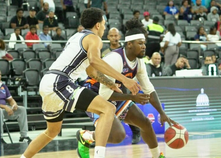 Los Prados extienden su invicto y logran su cuarta victoria en el baloncesto superior