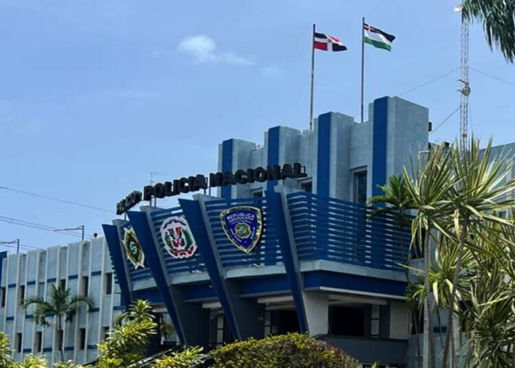 Capturan a dos implicados en la muerte a tiros de una pareja en Boca Chica