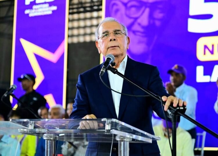 Danilo Medina asegura que el gobierno actual le fallo al pais y llama al PLD a recuperar La Altagracia