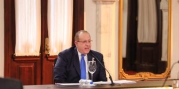 Magin Diaz defiende los subsidios estatales para proteger a los sectores vulnerables de la crisis global