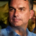 Flávio Bolsonaro cierra su campaña en Brasil con un llamado decisivo para vencer a Lula en las urnas