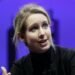 El documental sobre Elizabeth Holmes y Theranos arrasa en taquilla y apunta a los Óscar