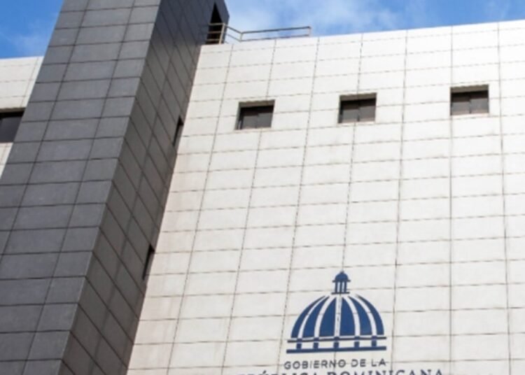 Hallazgos de la Contraloría en auditorías a entidades militares revelan graves irregularidades