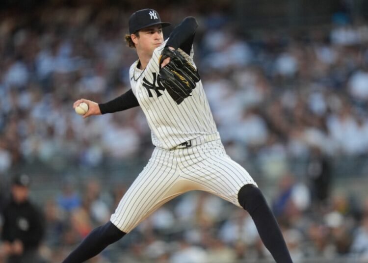 Cam Schlittler busca igualar la serie para los Yankees ante los Rays
