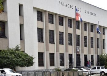 Ratifican prisión preventiva a implicado en millonaria red de corrupción en SeNaSa