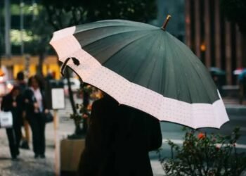 Alerta meteorológica en República Dominicana por aguaceros, tronadas y ráfagas de viento