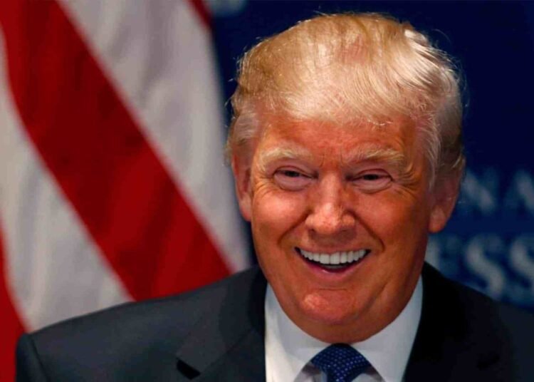 Donald Trump reivindica la figura de Cristóbal Colón en la Casa Blanca y lo califica como un héroe histórico