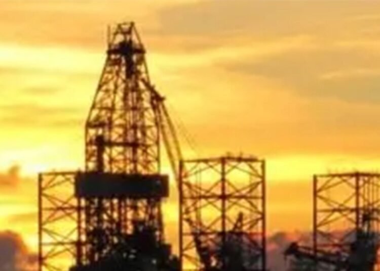 Del oro al petróleo: Las verdaderas razones económicas detrás de la retórica imperial