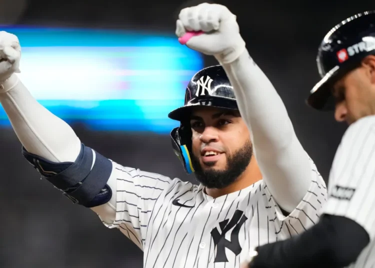Yankees barren a Boston con poderío ofensivo y avanzan a la Serie Divisional de la Liga Americana
