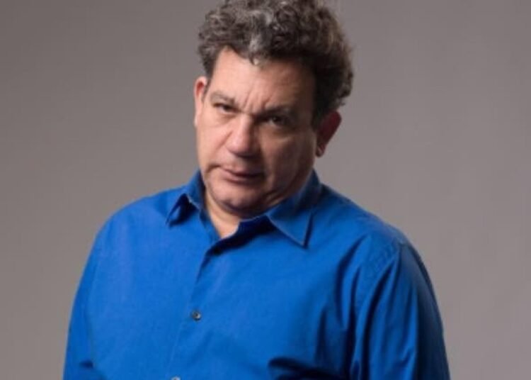 Asaltan la residencia del reconocido actor dominicano Kenny Grullón y la Policía indaga el caso