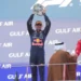 Max Verstappen rompe su mala racha y gana el Gran Premio de Bahréin en Malasia tras una carrera caótica