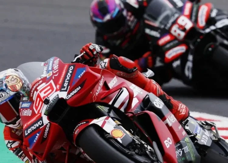 Marc Marquez, Guevara y Almansa lideran un nuevo hito historico para el motociclismo espanol en Japon
