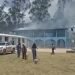 Atentado con explosivo provoca incendio y suspende votaciones en Perú