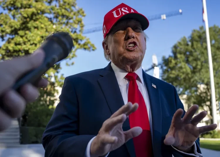 La diplomacia del visado: Como Estados Unidos utiliza el control migratorio como garrote geopolitico en America Latina