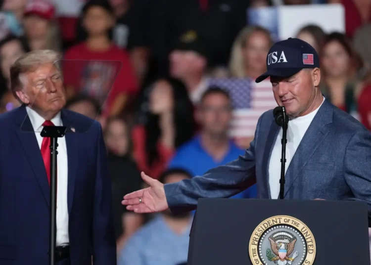 Donald Trump anuncia que otorgará la Medalla Presidencial de la Libertad a Roger Clemens