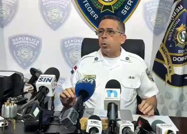 Intento de asalto a joyeria en Villa Juana deja un detenido y la policia busca a mas implicados