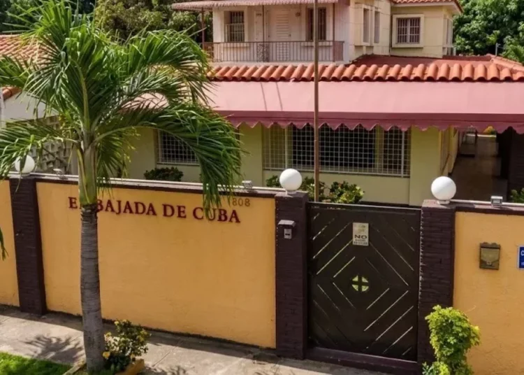 Embajada de Cuba convoca a foro sobre crisis y transformaciones energéticas en la UASD