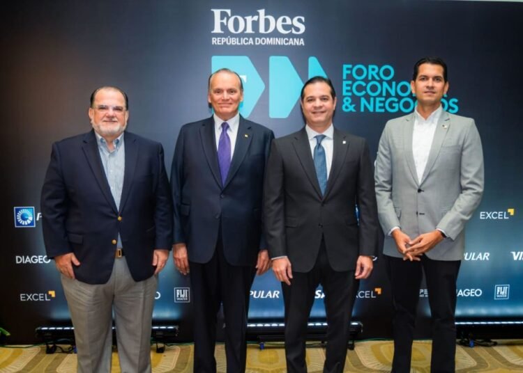 Forbes RD y AIRD celebran el Foro de Economía y Negocios 2026 para impulsar la competitividad del país