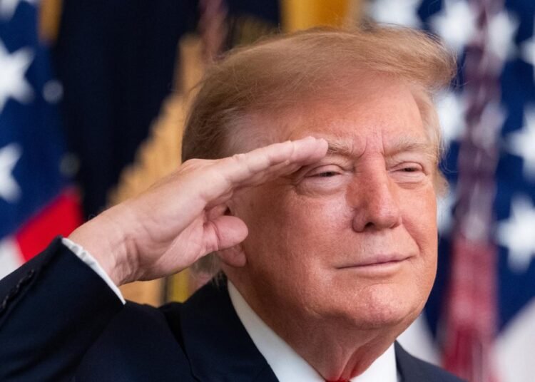 Trump autoriza a Rusia suministrar diésel al mercado mundial tras pactar con Putin