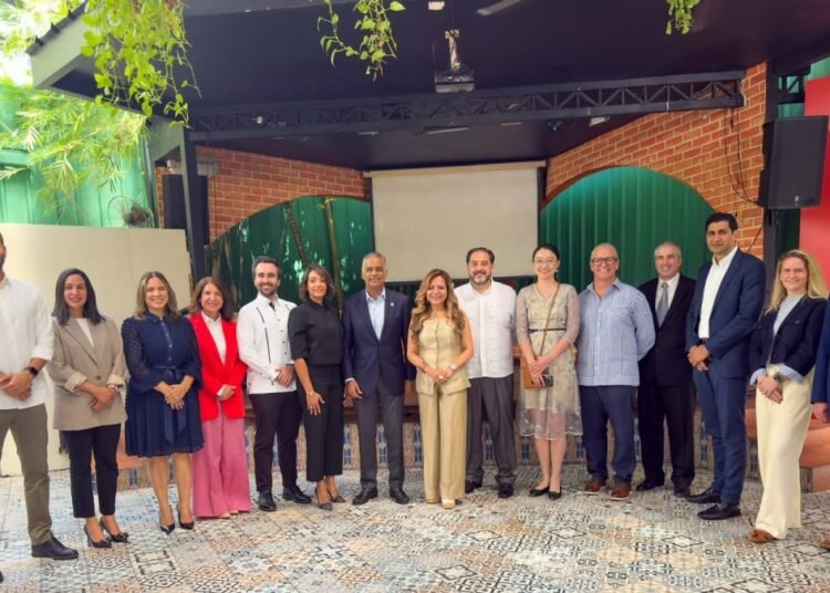República Dominicana asume la vicepresidencia de la Alianza Regional de Energía Renovable para impulsar la transición energética