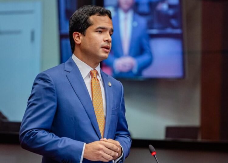 Omar Fernández aclara su estado de salud y confirma que superó un cuadro infeccioso