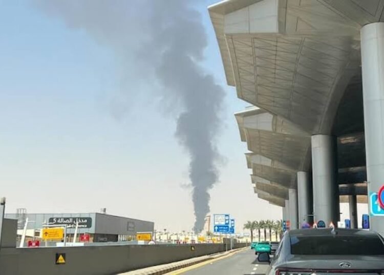 La Unión Africana condena con firmeza el brutal ataque hutí al aeropuerto de Riad