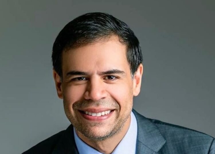 Roberto Ángel Salcedo sorprende bailando con su hija y desata reacciones