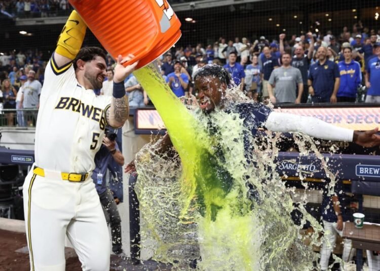 Luis Lara brilla con los Cerveceros: Mi sueño es ganar la Serie Mundial