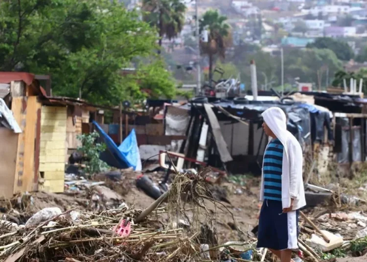 Huracán Simón y tormenta Rachel: estragos, daños y un muerto en México