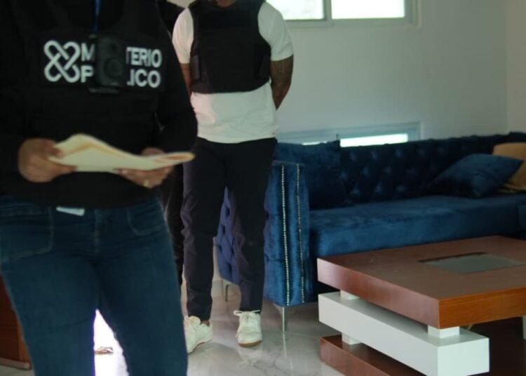 Arrestan en La Vega a peligroso cabecilla de la banda No Limit Soldiers vinculado a 22 delitos en Curazao