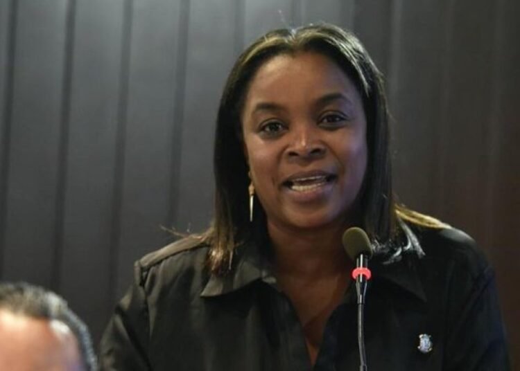 Diputada Millys Martínez rompe el silencio sobre su arresto y lanza dura advertencia a Faride Raful