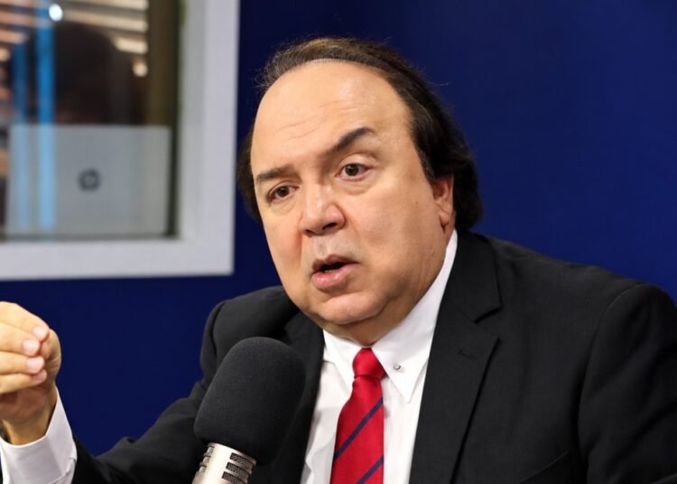 Vinicio Castillo propone crear un monumento contra la corrupción con dinero recuperado por el Estado