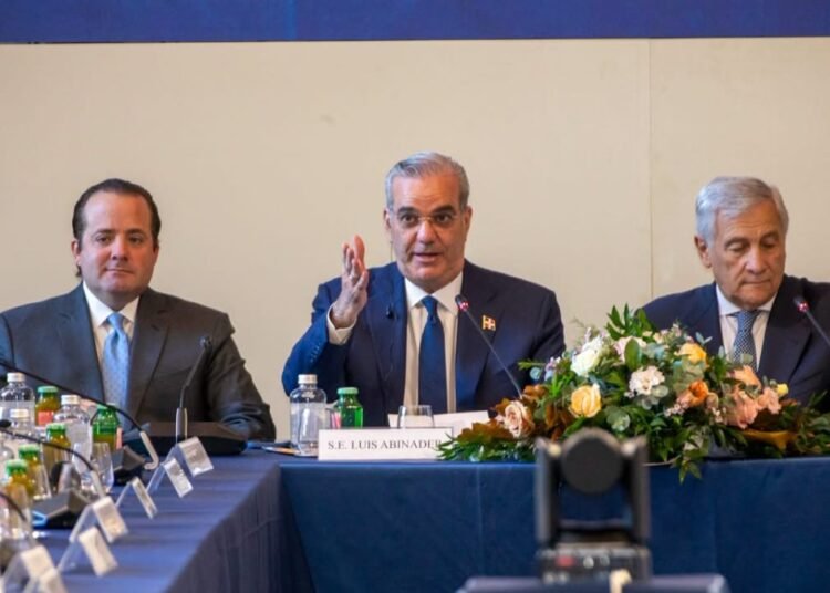 Abinader conquista Roma y presenta incentivos clave a inversionistas italianos