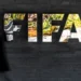 Gianni Infantino se disculpa en una tensa reunión de la FIFA pero sigue resistiendo a las críticas europeas