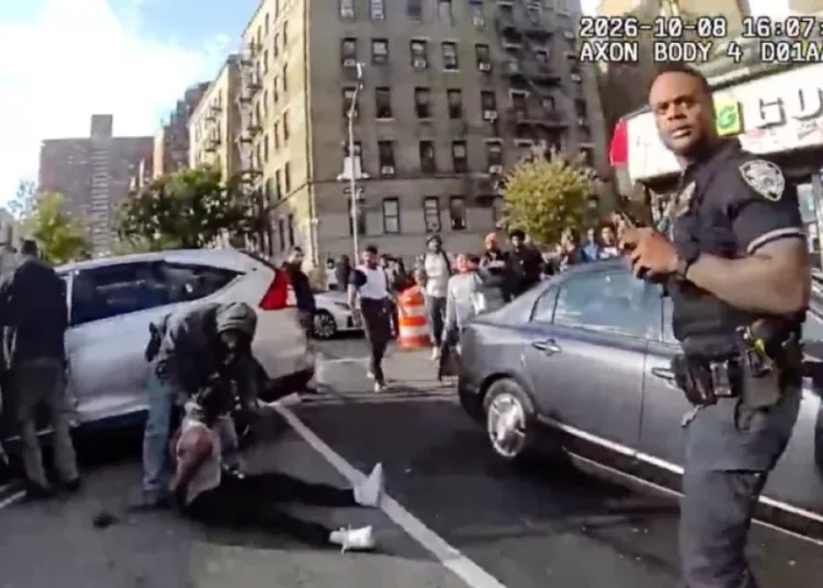 Dominicano baleado por ICE en Nueva York comparece ante un juez desde prisión