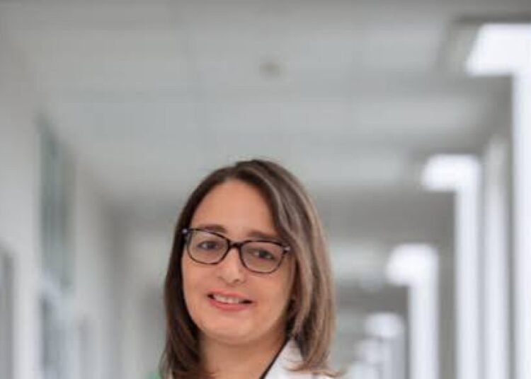 Fiscalía pide prisión contra médica que declaró loco a ingeniero y lo internó por orden de su expareja