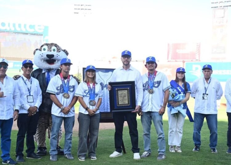 Licey rinde homenaje histórico a los hermanos Pigozzi, medallistas de oro en Santo Domingo 2026