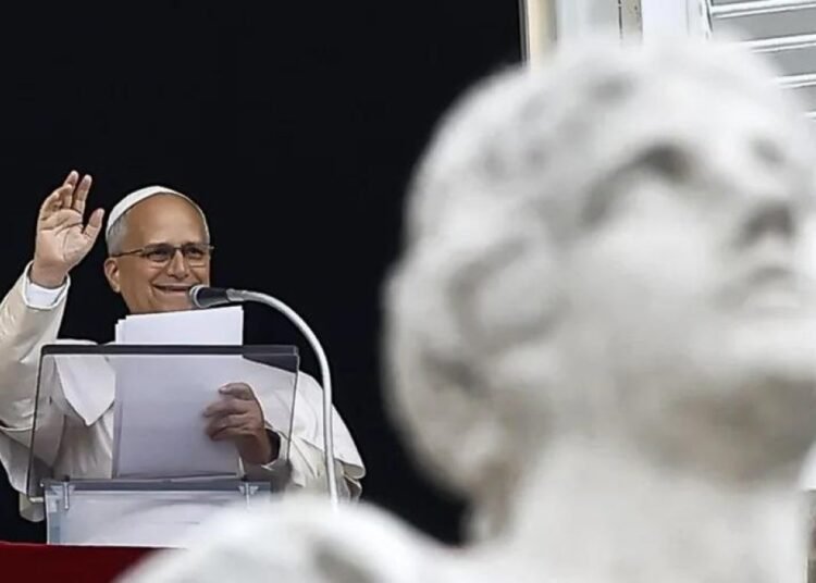 El papa León XIV reaparece en el Vaticano tras su operación de pulmón