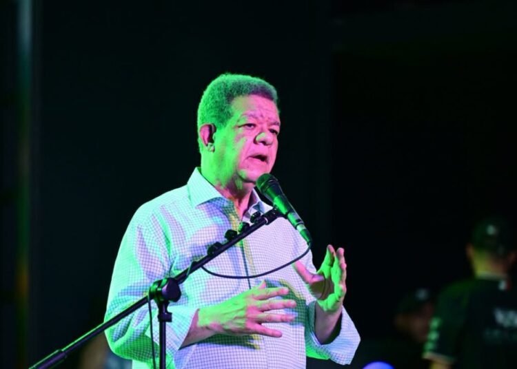 Leonel Fernández afirma que el Gobierno del PRM perdió autoridad moral para negociar el DR-CAFTA sobre el arroz