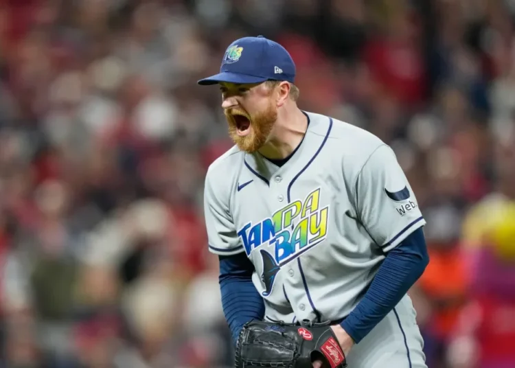 Rasmussen brilla y los Rays vencen 3-1 a los Guardians para tomar ventaja en la serie