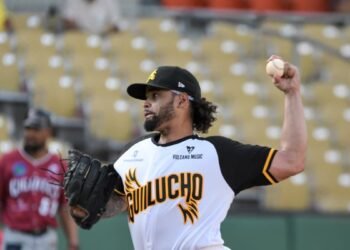 Aguilas Cibaeñas vencen a Gigantes y logran su primera victoria