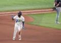 Junior Caminero y Freddy Peralta guían a los Tampa Bay Rays a la Serie Mundial