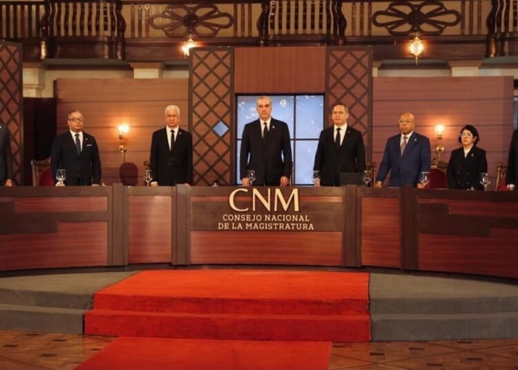 Suspenden reunión del Consejo Nacional de la Magistratura por compromisos de Abinader