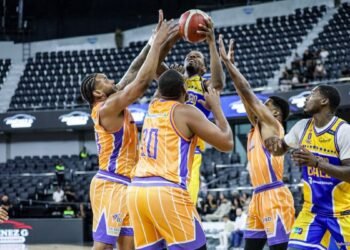 Club Mauricio Báez arranca con victoria en la Fase de Eliminación del TBS Distrito 2026