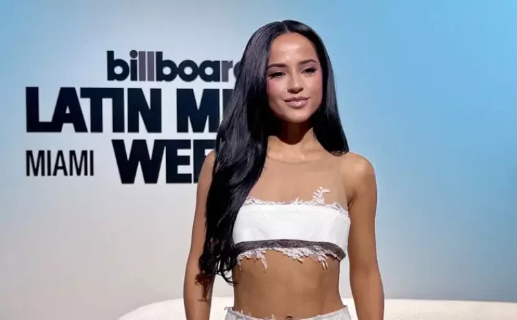 Becky G afirma que defender a los latinos en EE UU y el espanglish es algo personal