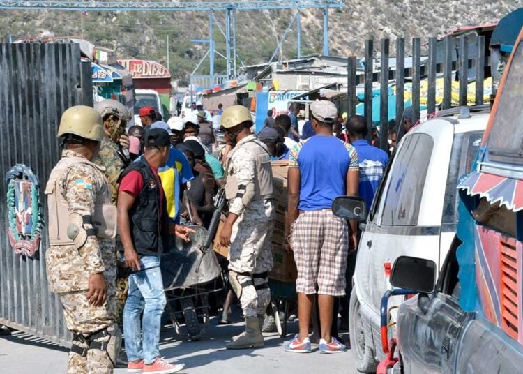 Autoridades descartan cierre de frontera con Haiti y aseguran que actividades siguen normales