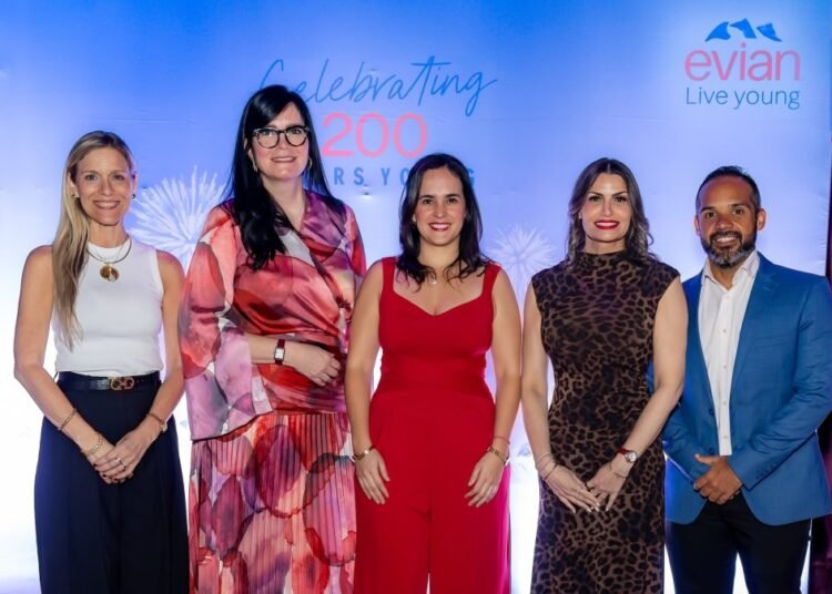 evian celebra 200 años de historia y dos décadas de éxito en República Dominicana junto a MercaSID