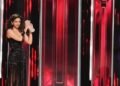 Juan Luis Guerra entrega el prestigioso Premio Billboard Salón de la Fama a Rosalía